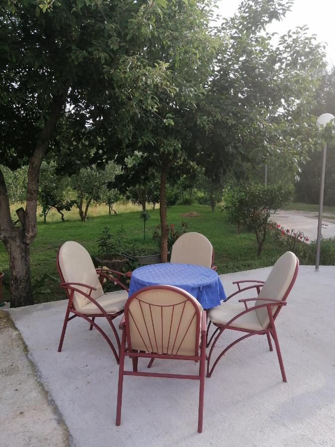 Apartman Petovic โกตอร์ ภายนอก รูปภาพ
